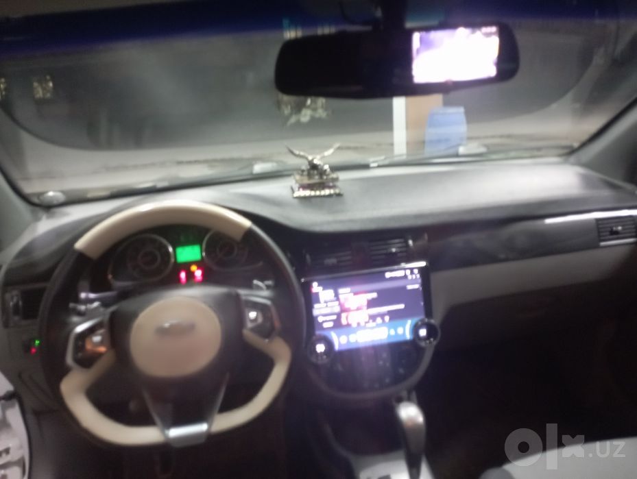 Gentra srochna sotiladi !!!