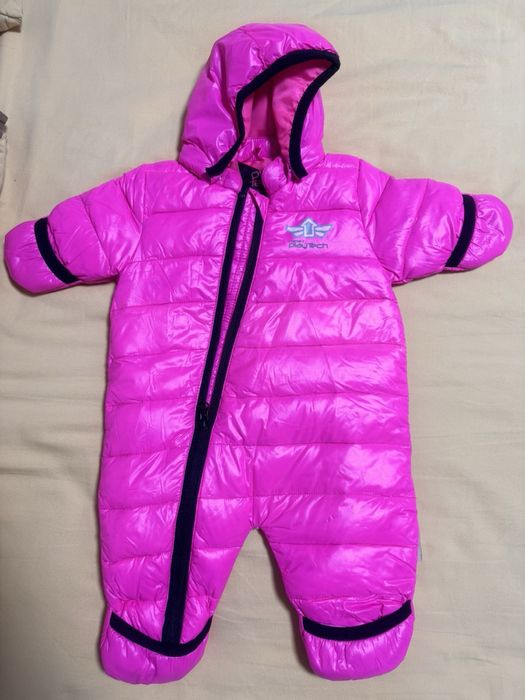 Бебешки зинми космонавти и чувалчета