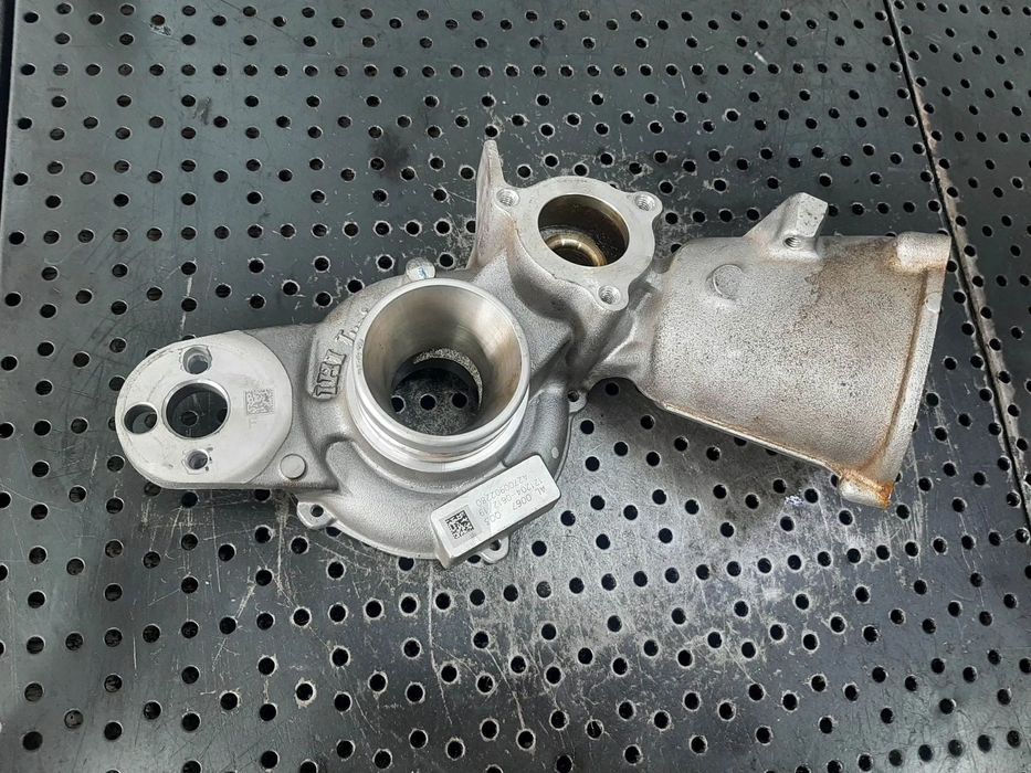 galerie admisie turbina  1.6 t b  270910 mercedes  cla  a-class w176  b-class w246  a2700902280