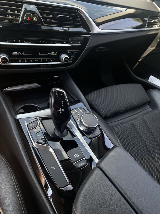 BMW seria 5 G31 2.0d Sport Line