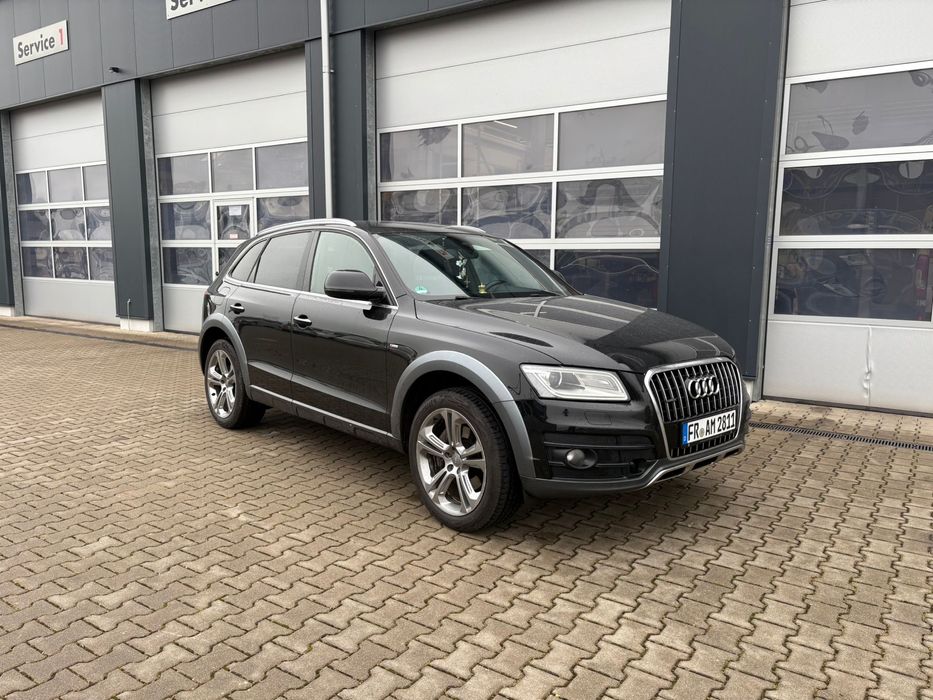 Vand  audi Q5 motor 3000 ! S laine ! Km 160000   Reali masina se afla in germania ! !