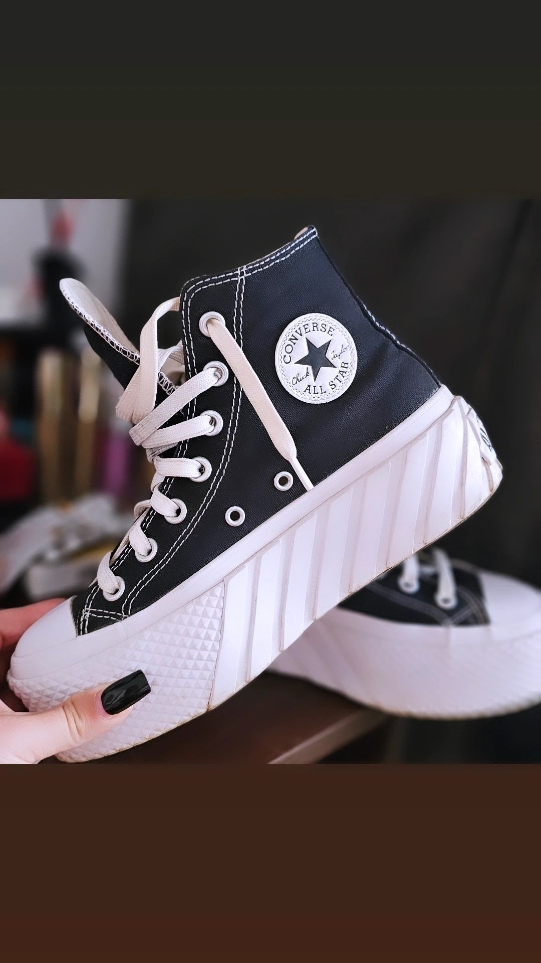 De vanzare Converse dama Oravita OLX.ro