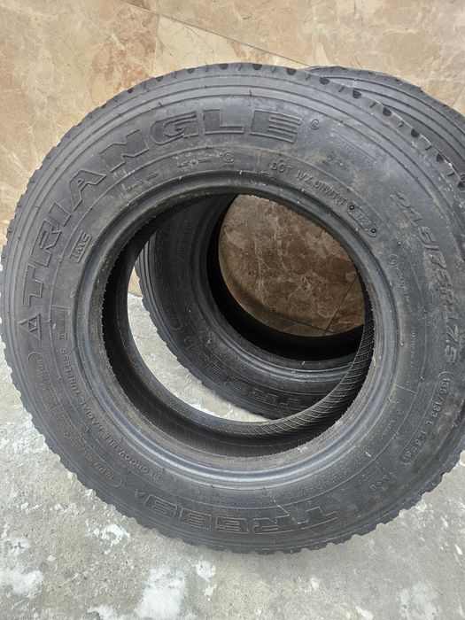 Продаётся резина 2штуки 17.5