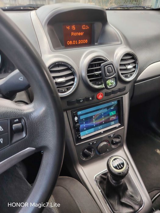 Mașină Opel Antara