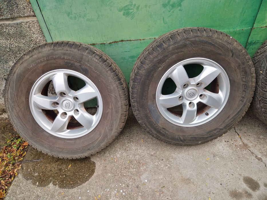 Гуми с джанти за Соренто