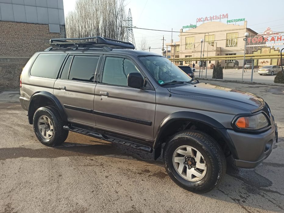 Продам Митсубиси Монтеро спорт