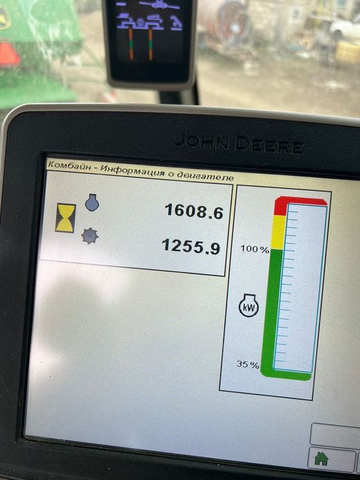 Комбайн John Deere w650