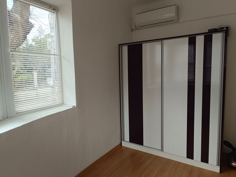 Дава се под наем Къща в Добрич, Център - 56 кв.м за 309.06 € - Снимка #14