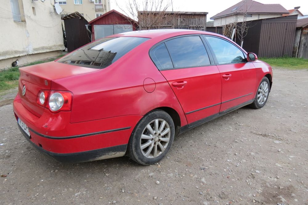 Vând Passat B6 2.0 Tdi 140 CP