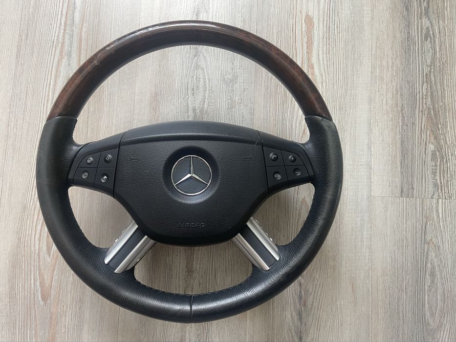 Руль на меседес W 164