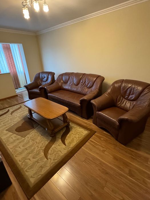 Apartament 3 camere, nord, strada Cameliei, cf 1, etaj 3