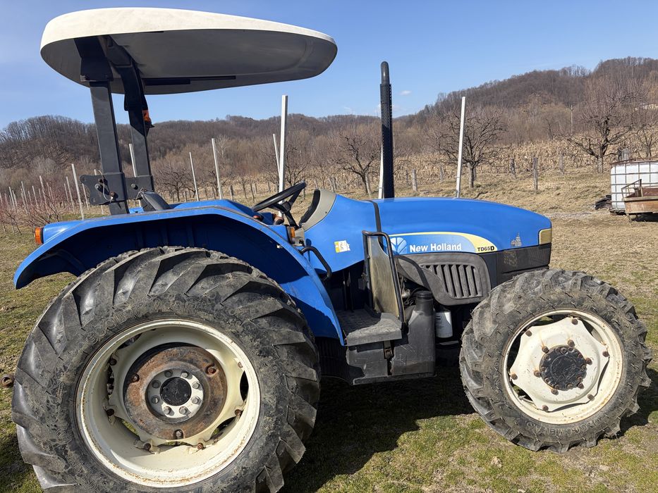 Tractor New Holland TD 65 (fabricatie 2009)