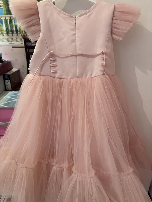 Платье на 4-5 лет