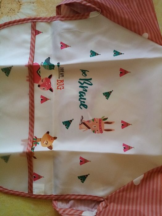 Бебешки лигавници с ръкави- нови