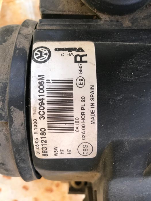 Faruri Volkswagen Passat B6 fabricatie 2006-2010