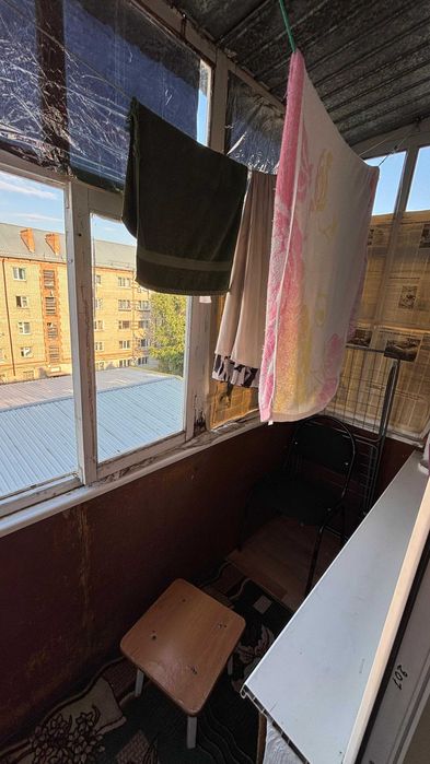 продам 2 комнатную квартиру