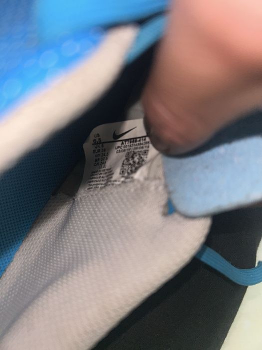 Ghete de fotabal nike