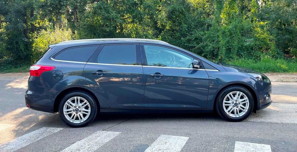FORD Focus 2013 — imagine 4