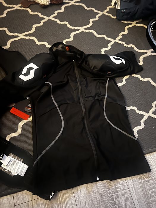 Protectie coloana Scott Armor All in one D30