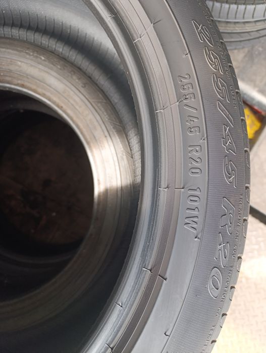 Anvelope de vara 255 45 20 Pirelli dot 2021