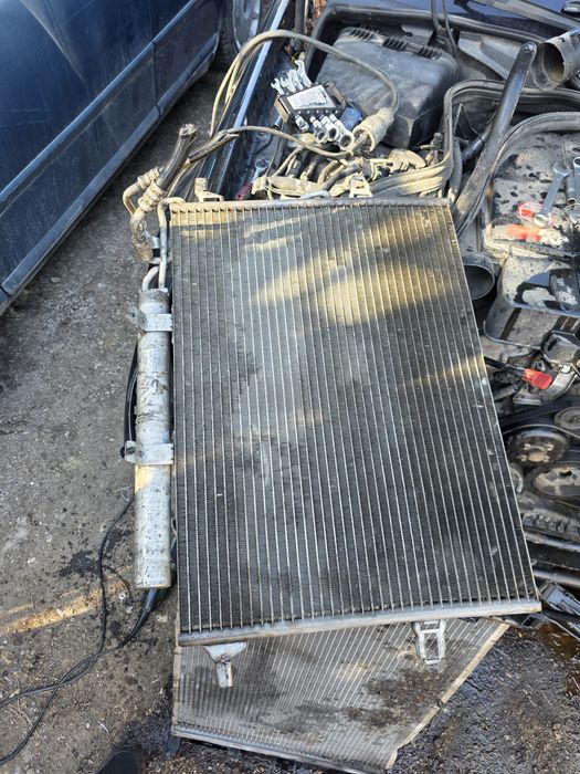 Климатичен радиатор за Mercedes W211 320 бензин