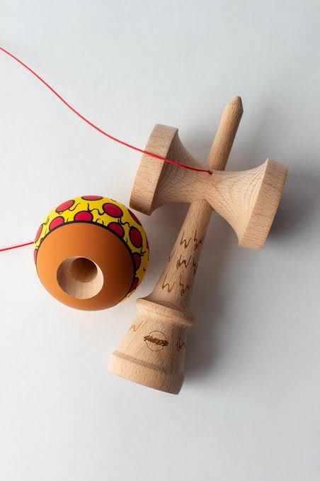 Sweets broken shape pizza NOU