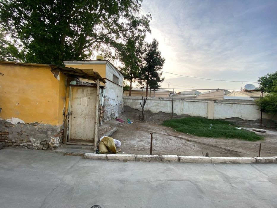 Ер сотилади Кукон центра бизнес лоихалар учун кулай жой