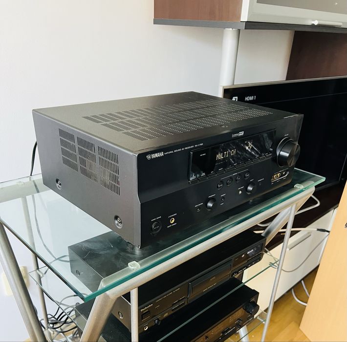 Receiver 7.2  Yamaha  RX V765