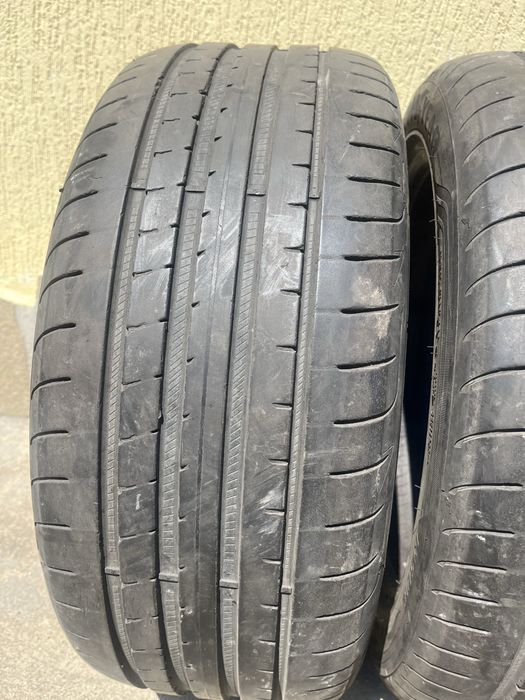 2 бр. летни гуми 235/45/18 GoodYear 5 mm DOT 2518