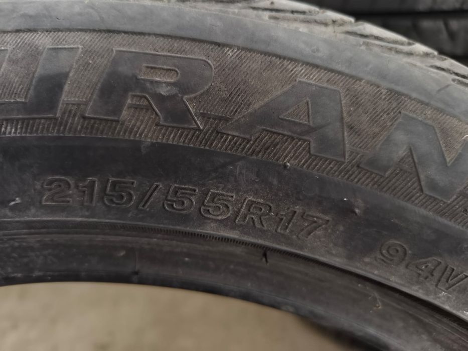 Продам летние шины 215/55/17