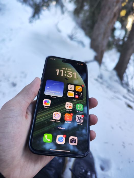 Xiaomi 14 продаю срочно!