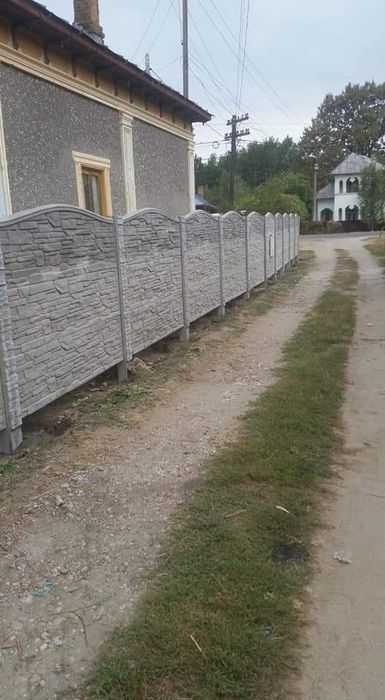 Garduri de beton armat