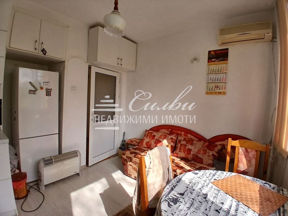 Двустаен ТУХЛЕН апартамент - кв.Херсон