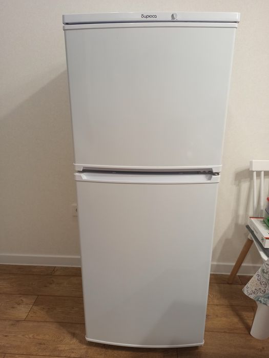 Холодильник Бирюса 153 белый