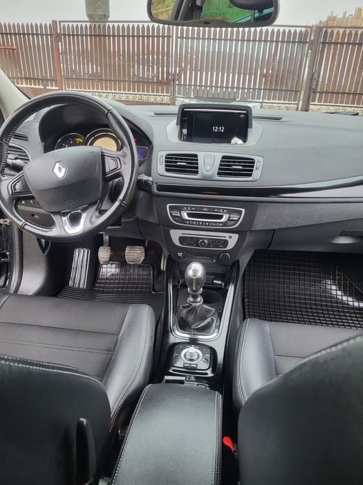 Vând megan BOSE 2016 motor 1.6 diesel