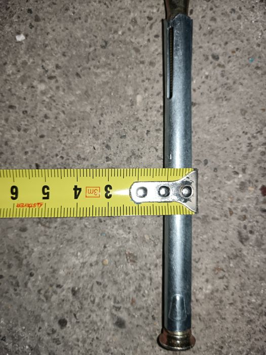 Анкерные болты новые