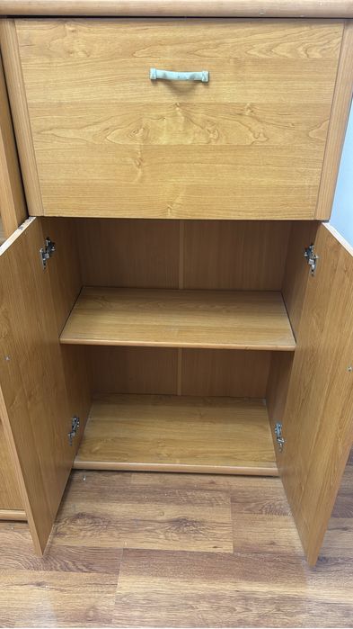 Срочно отдам даром шкаф