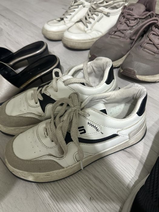 продам 8 пар обуви