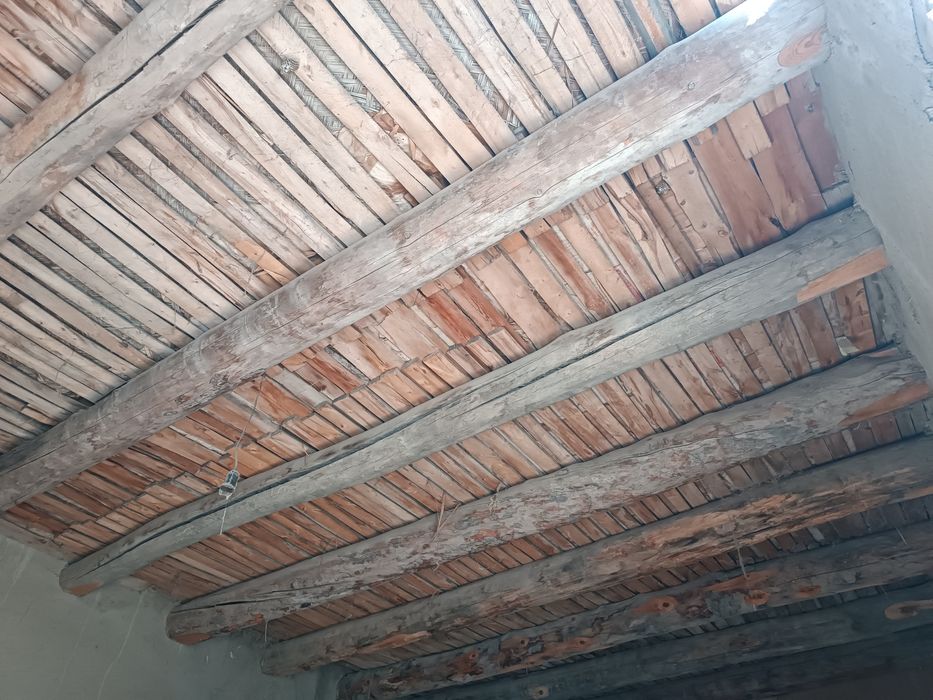 6 сотихли Учаска сотилади