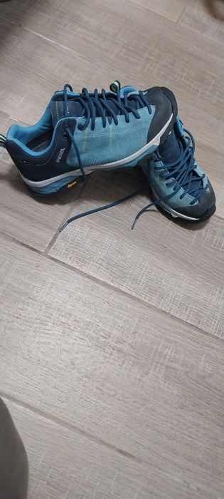 Semigheata. Meindl.marime 38