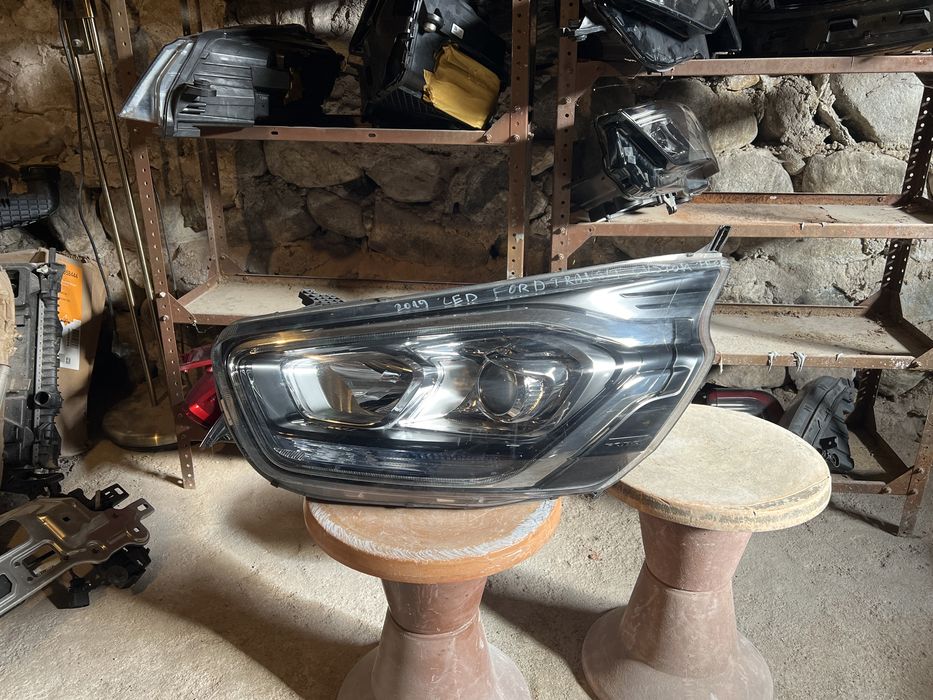 Ford Transit Custom Facelift 2019 LED ляв и десен фар