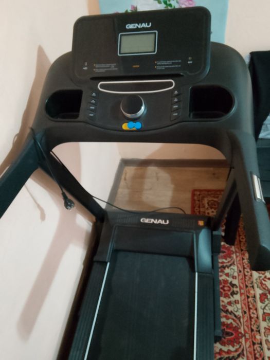 Беговая дорожка.