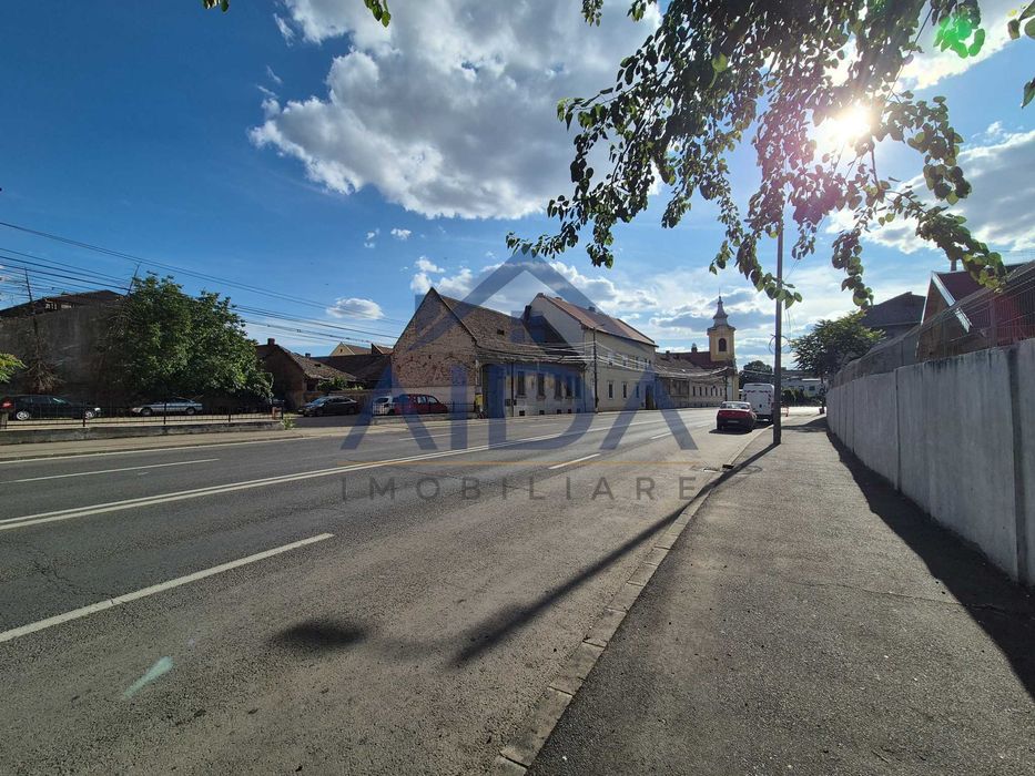 Teren de vanzare pentru bloc cu 6 apartamente in zona centrala / Fabric la artera