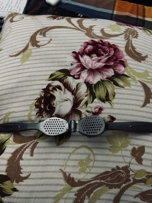 Чеснокодавка в хорошем состоянии