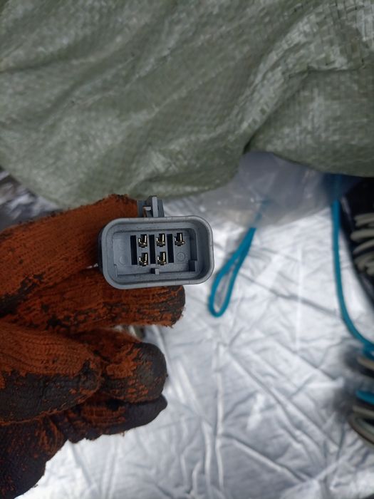 Запчасти на машину