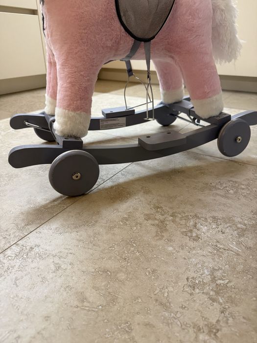 Конче люлка с колела Chipolino розов еднорог