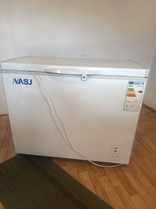 Морозильник ларь.