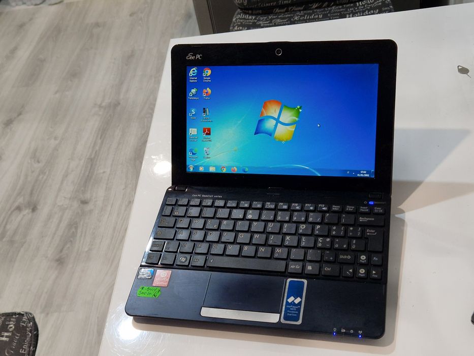 Laptop Asus perfect funcțional
