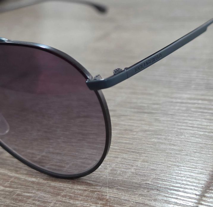 Слънчеви очила Karl Lagerfeld kl305s