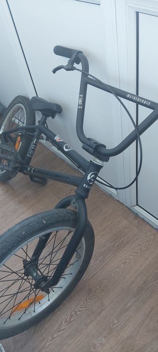 Велосипед    BMX